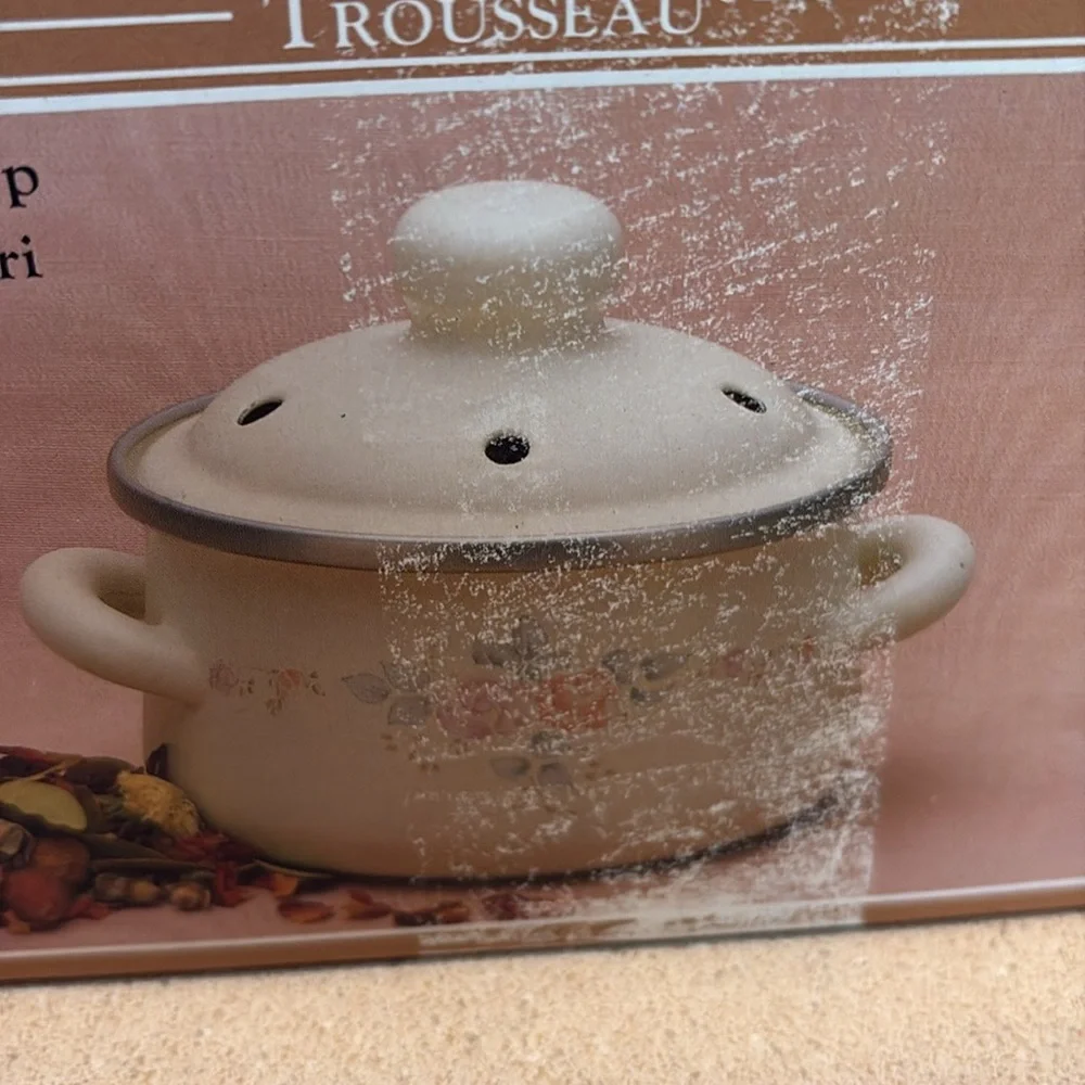 Pfaltzgraff Trousseau Cream Stove Top Potpourri Cooker new - Picture 3 of 4